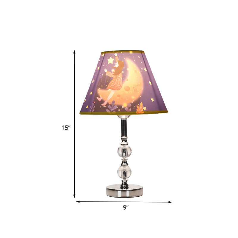 StarDreamer – Kinderwandlampe mit Mädchen- und Nachthimmel-Druck