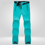 Hellblau