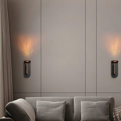 NordiFlame – Einstellbare nordische LED-Wandleuchte mit Flammeneffekt