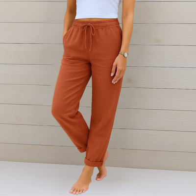 Nora™ | Hochwertige, atmungsaktive Stretchhose aus Leinen