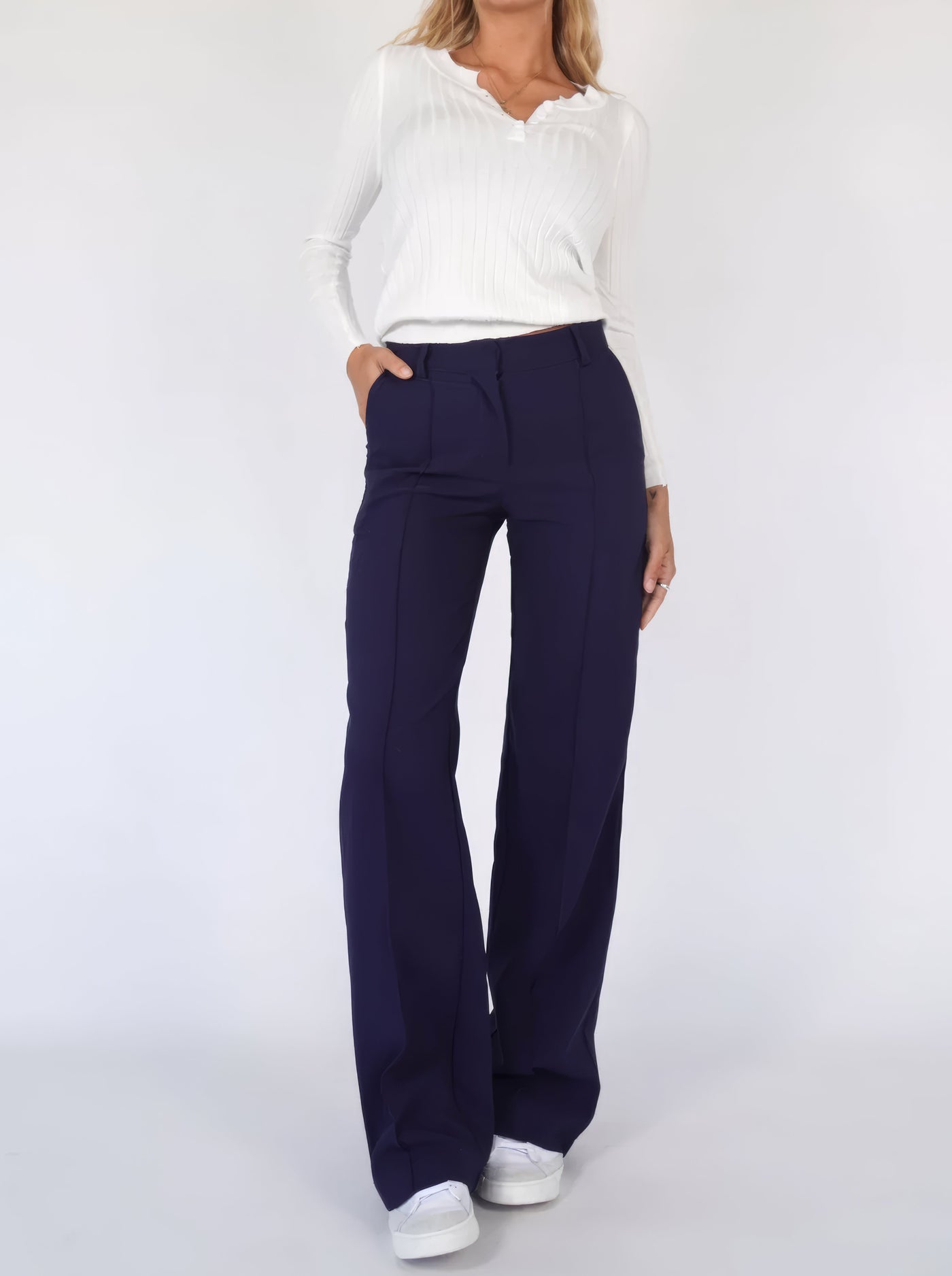 Luise - Elegante High-Waisted Hose