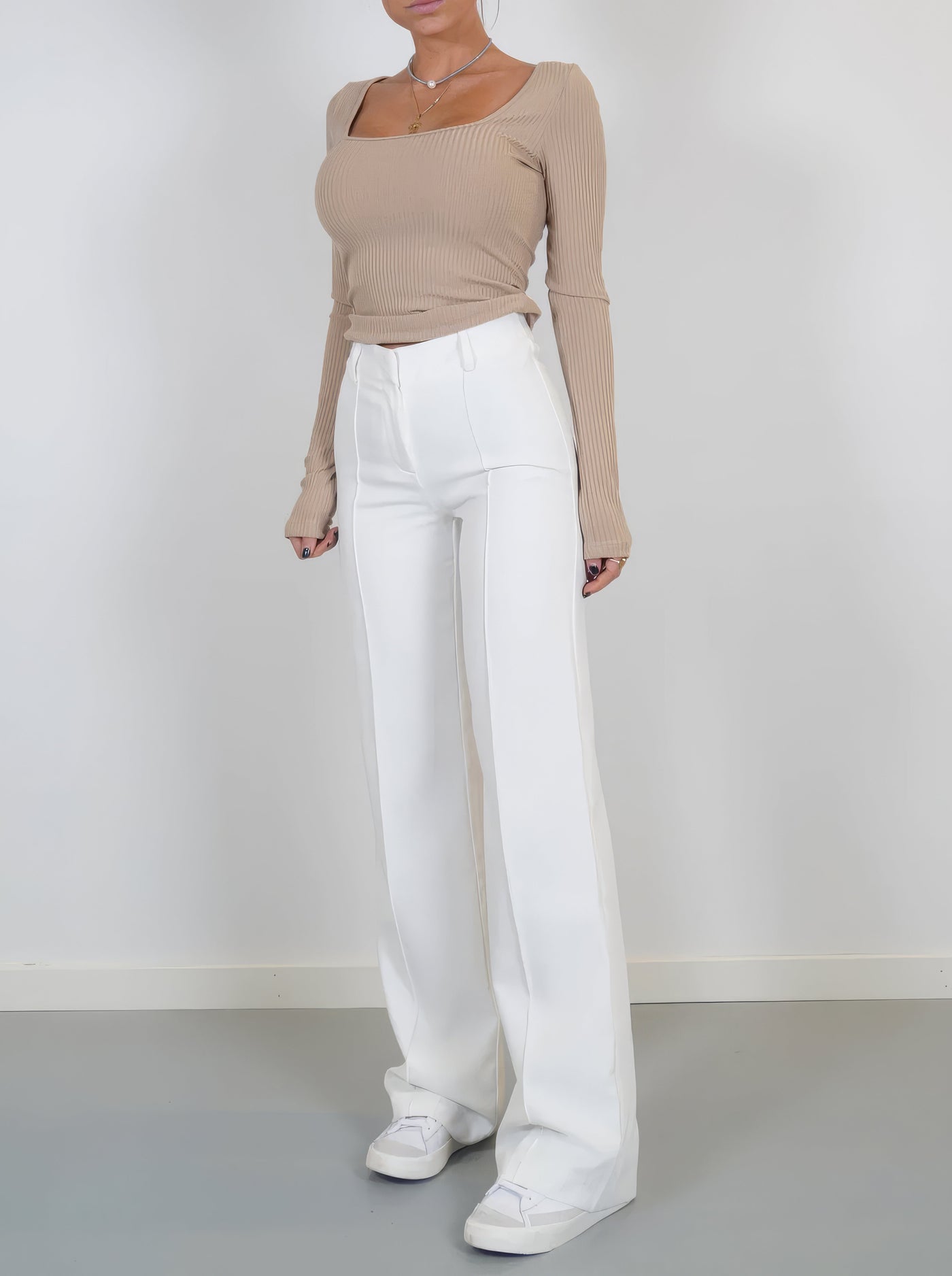 Luise - Elegante High-Waisted Hose