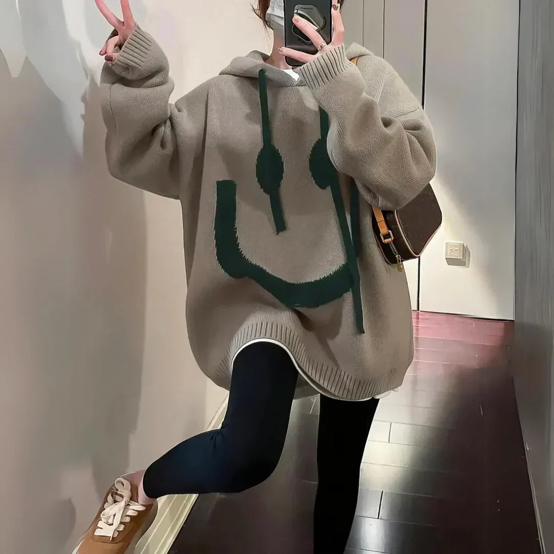 Nika - Niedlicher Smiley Hoodie