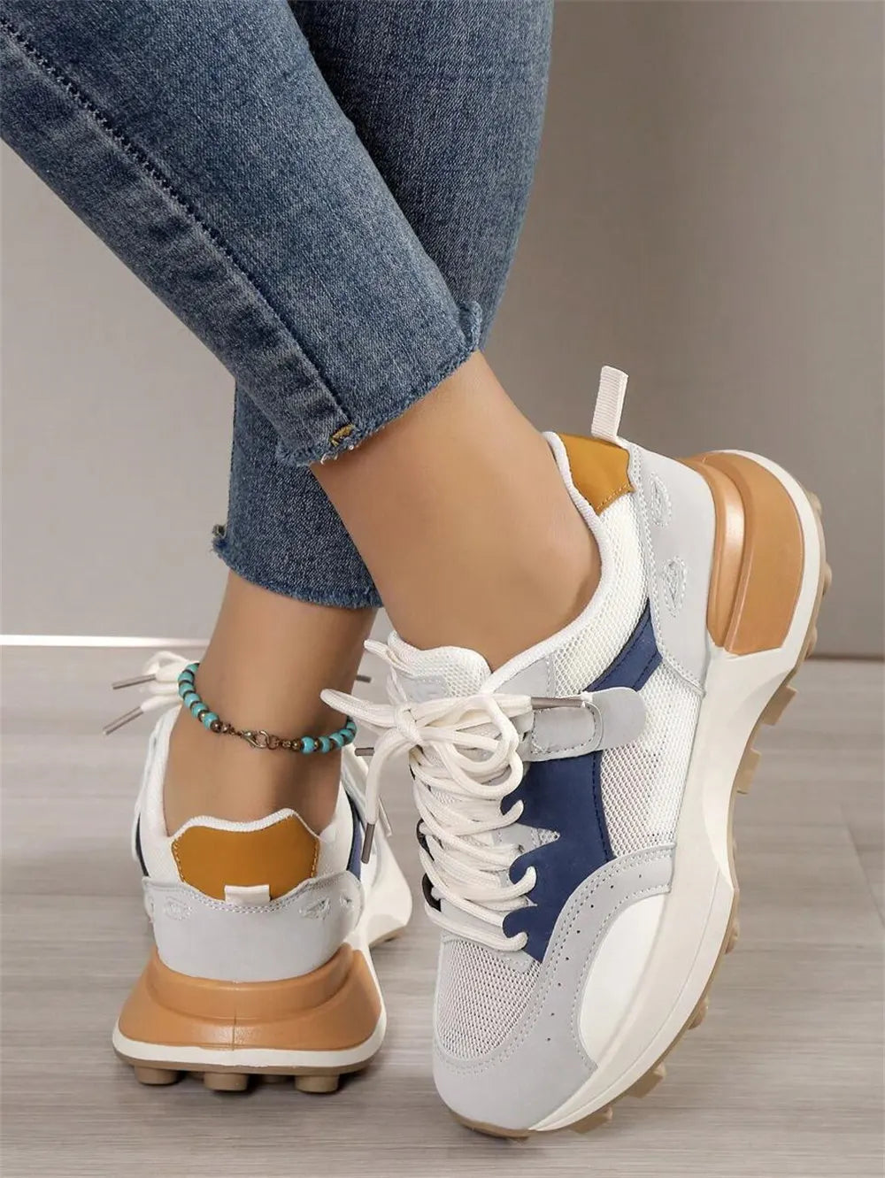 Xenia - Stilvolle Colour-Block-Sneaker