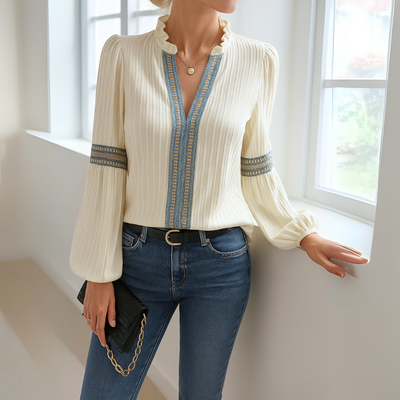 Petra™ | Spitzenbluse mit V-Ausschnitt