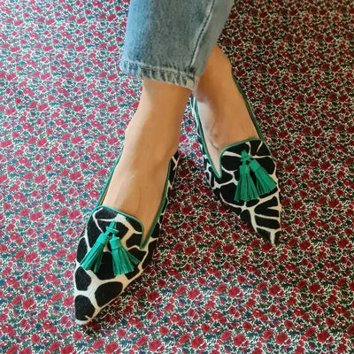 Chloe - Damen Loafer mit Animal-Print und pinken Quasten