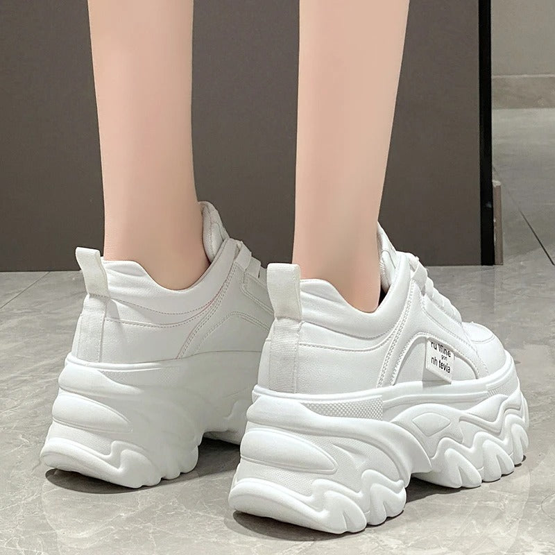 Betty | Bequeme und klobige Plateau-Sneakers