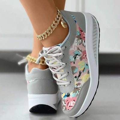 Pasba | Modische Sneakers mit Blumendruck und gepolsterter Sohle