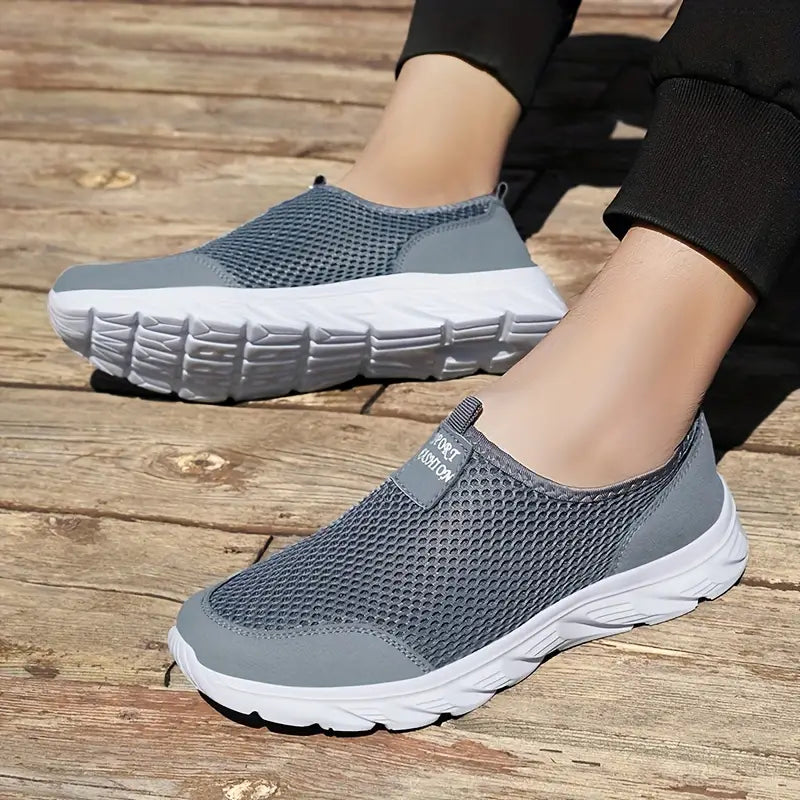 Leichte Sportschuhe für Männer