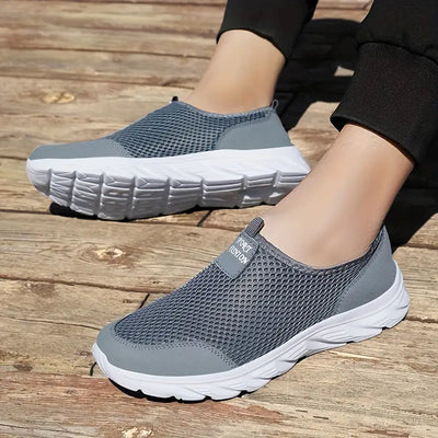 Leichte Sportschuhe für Männer