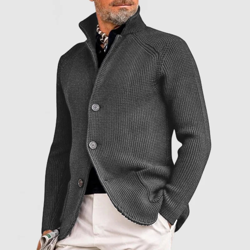 Klassische Strickjacke für Männer