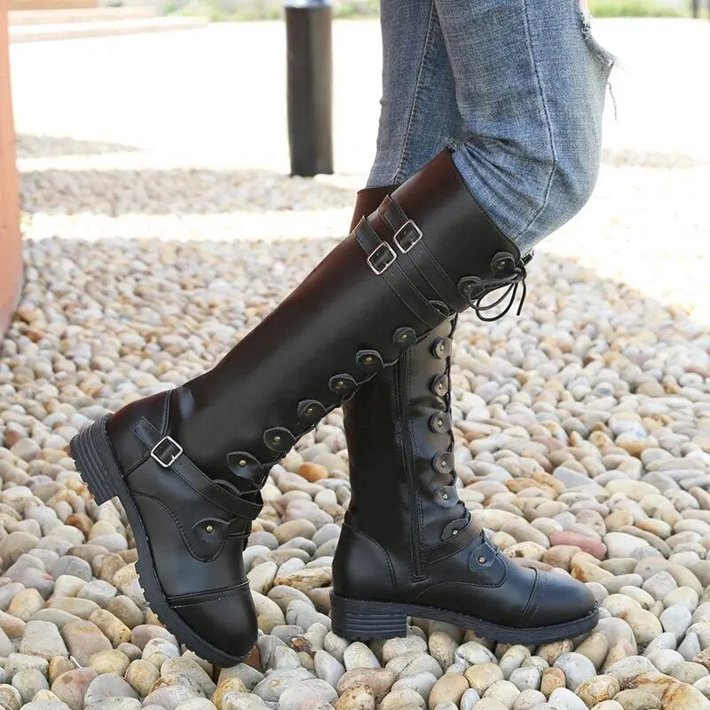 Fiona - Retro-Schnallenschnürstiefel