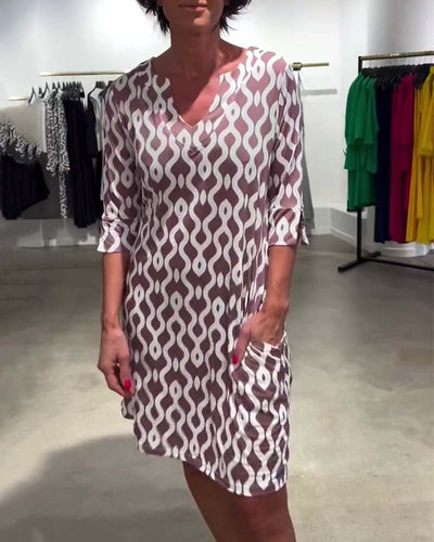 Modessa Midi-Kleid mit modernem Print – Weiche Eleganz für den Alltag