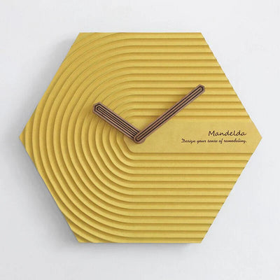 Moderner minimalistischer Wanduhr