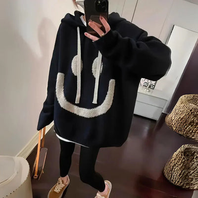 Nika - Niedlicher Smiley Hoodie