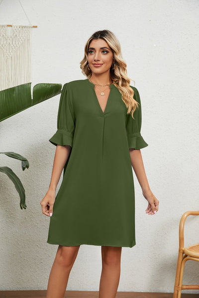 Nora™ | Schlichtes Kleid mit V-Ausschnitt