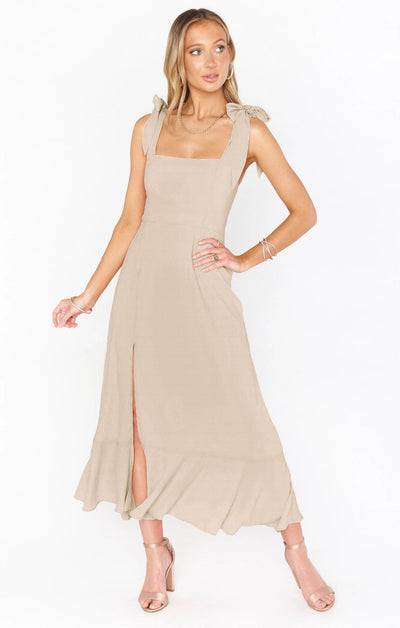 Dayana | Trägerloses Kleid mit Schnürung und eleganter Öffnung