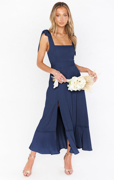Dayana | Trägerloses Kleid mit Schnürung und eleganter Öffnung