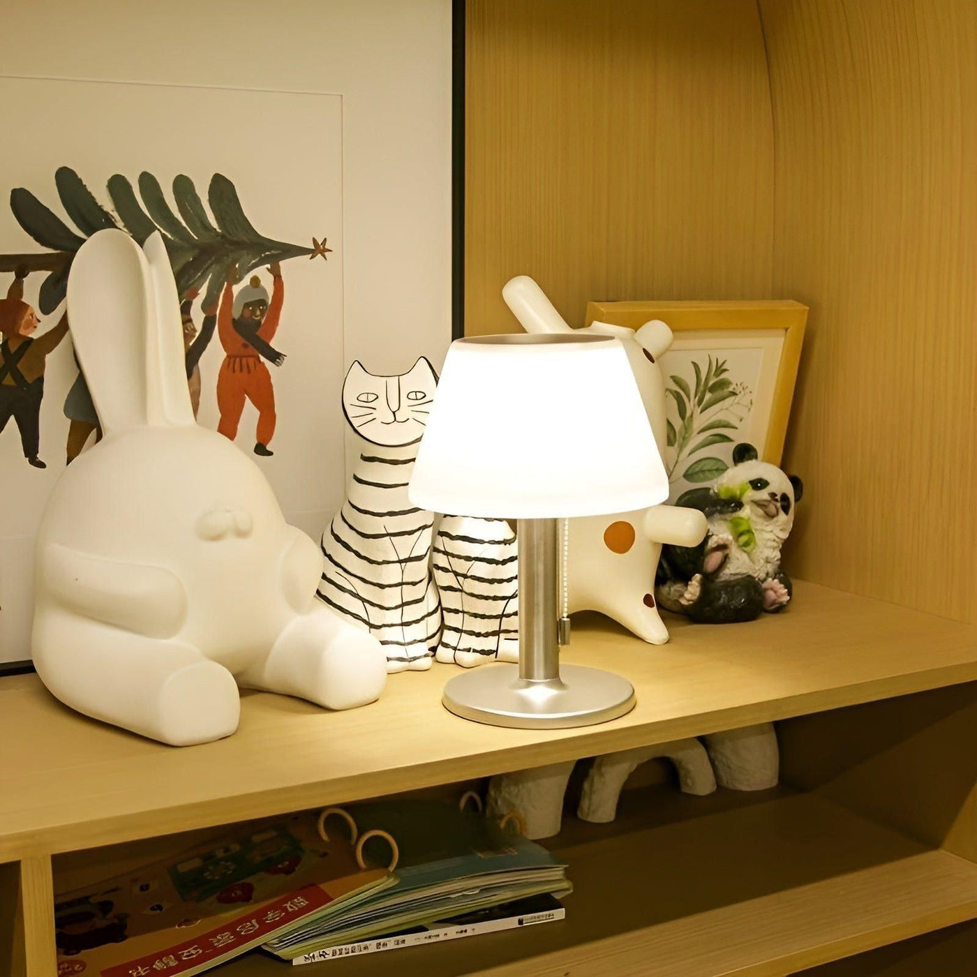 SunGlow – Elegante solide Tischlampe für Außenbereich Charme