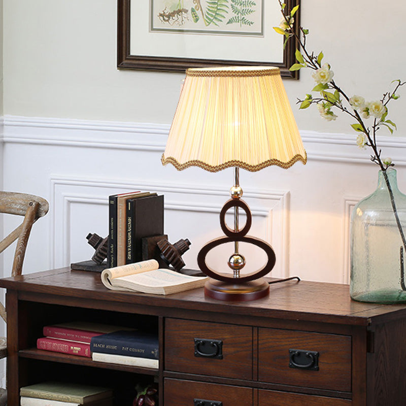 Serenova – Elegante rustikale Nachttischlampe