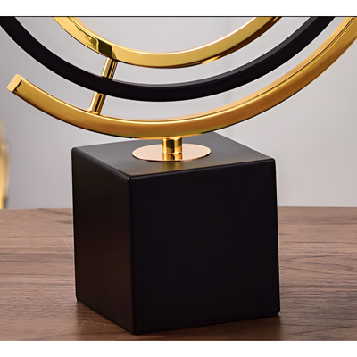 Aurevia – Handgefertigte Skulptur mit Marmorbasis für elegante Wohnraumgestaltung