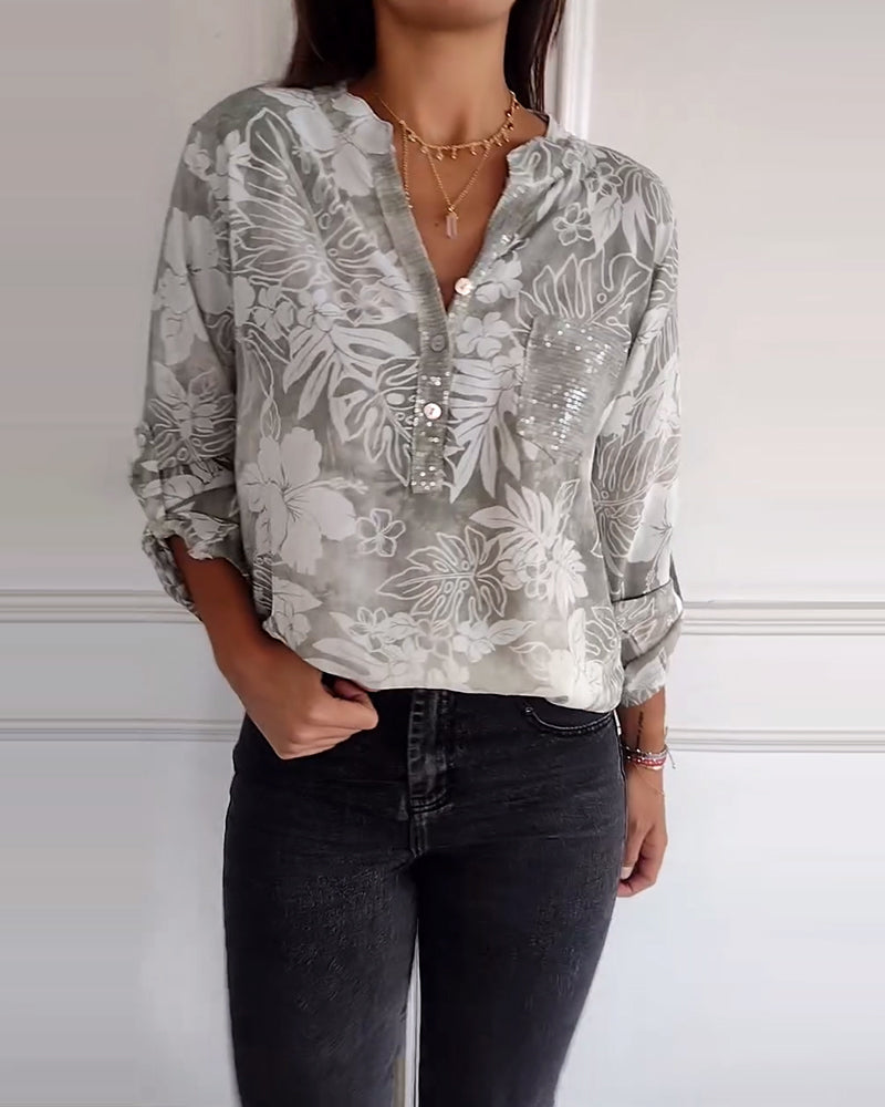 Astrid | Bluse mit V-Ausschnitt und Knopfleiste