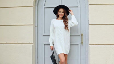 Charmantes, gemütliches, lässiges Strickkleid für Damen