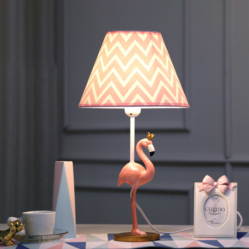 Pinklo – Raffinierte Flamingo-Harpiks-Lampe