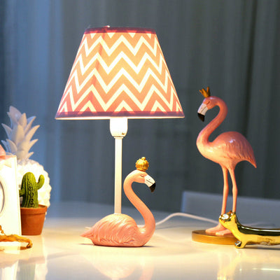 Pinklo – Raffinierte Flamingo-Harpiks-Lampe