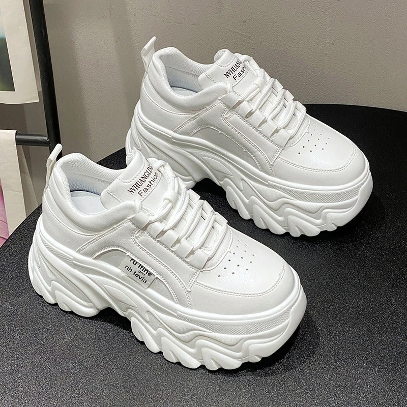 Betty | Bequeme und klobige Plateau-Sneakers