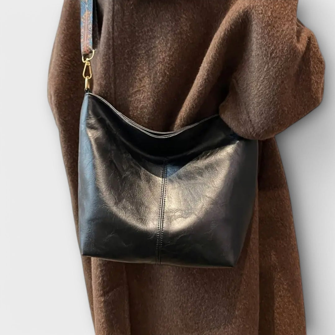 FABIENNE - GROSSE TASCHE UND GEMUSTERTER RIEMEN