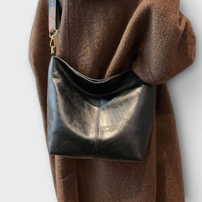 FABIENNE - GROSSE TASCHE UND GEMUSTERTER RIEMEN