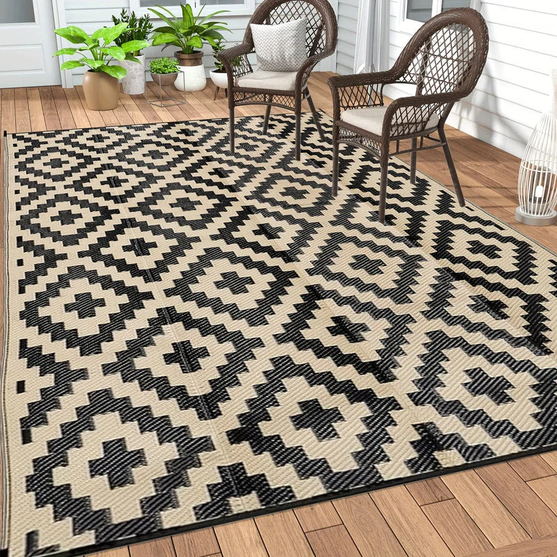 Stilvoller Boho-Outdoor-Teppich