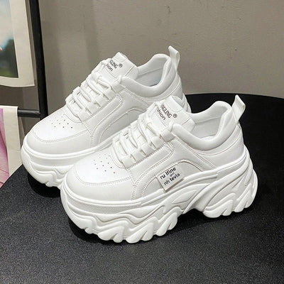 Betty | Bequeme und klobige Plateau-Sneakers