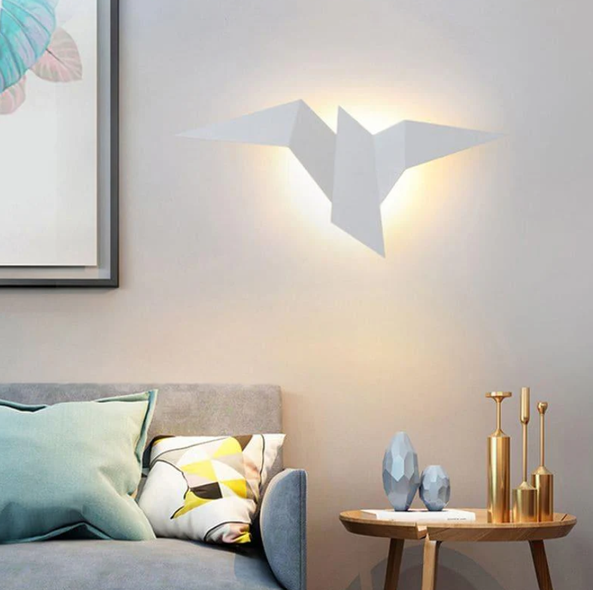 LumeNest – Künstlerische Vogel-Wandlampe für einen modernen Akzent