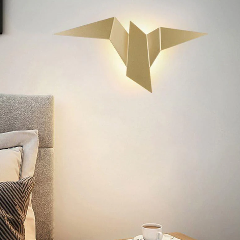 LumeNest – Künstlerische Vogel-Wandlampe für einen modernen Akzent