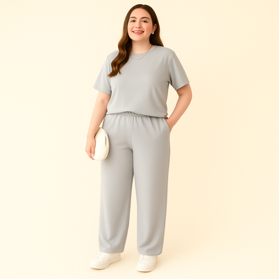 Mira – Mit rundem Kragen und flexiblen Taillenhosen für mühelose Komfort