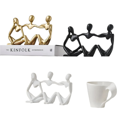 MindMuse – Goldene abstrakte Denkerstatuen in einzigartigen künstlerischen Positionen