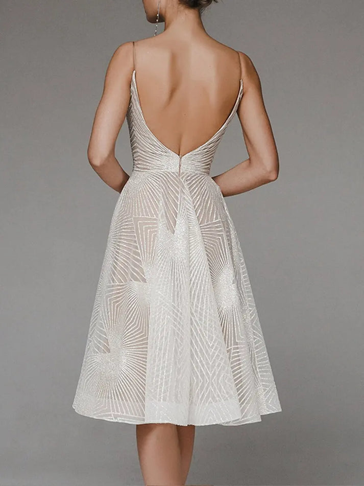 Mara - Elegantes rückenfreies Kleid