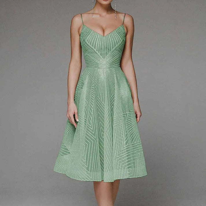 Mara - Elegantes rückenfreies Kleid