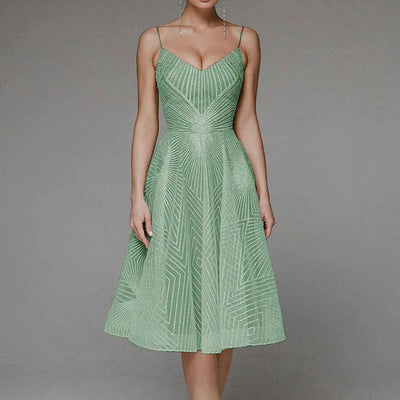Mara - Elegantes rückenfreies Kleid