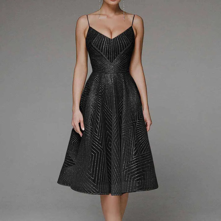 Mara - Elegantes rückenfreies Kleid