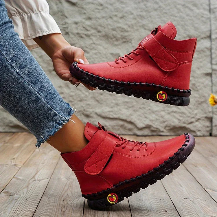 SoleStep - Bequeme orthopädische Stiefelette für Frauen