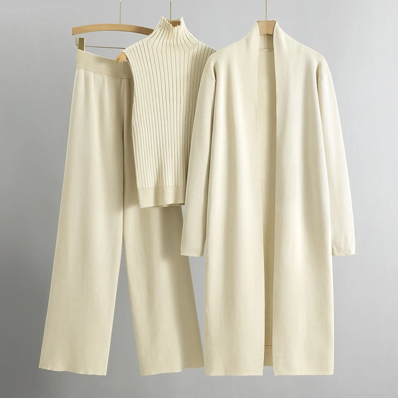 Charlotte - Bequeme Dreiteilige Set