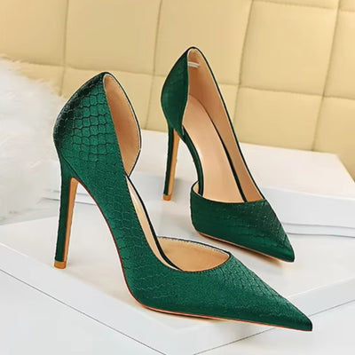 Luxuriöse, elegante, texturierte Pumps für Damen