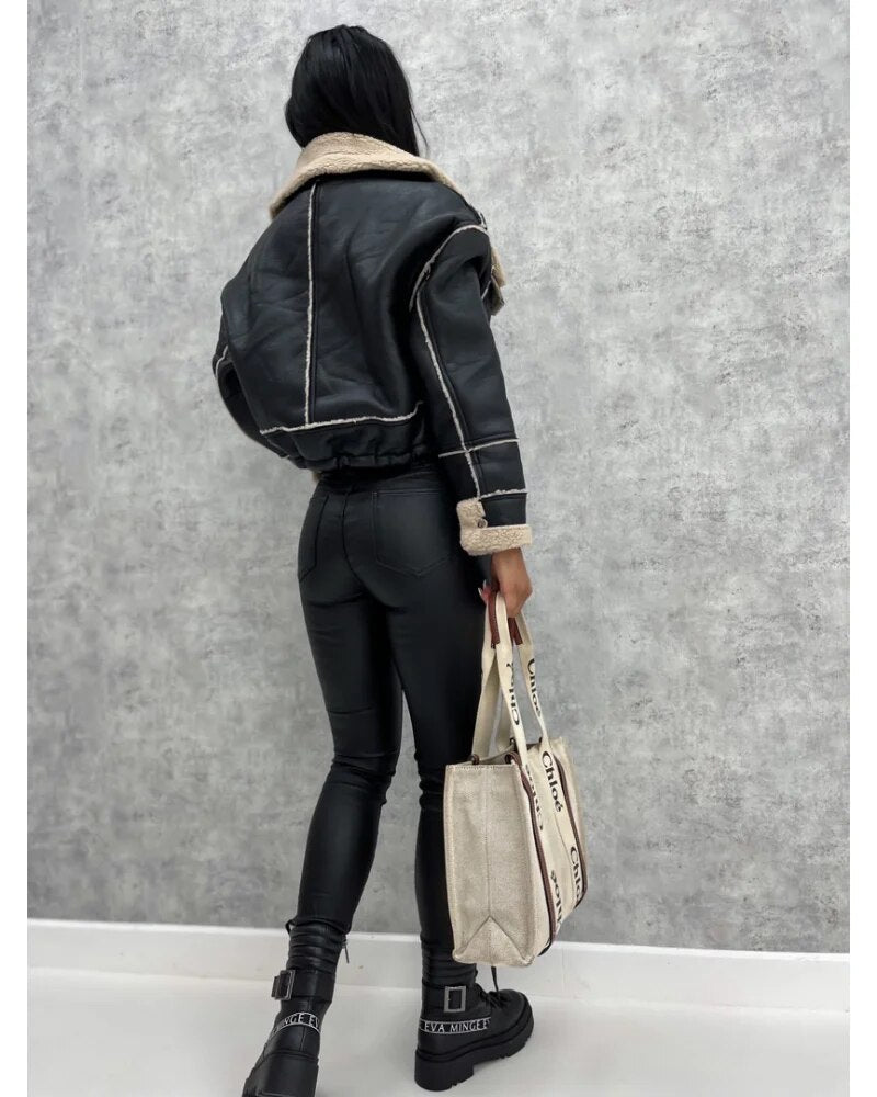 Zara - Luxuriöse Lederjacke