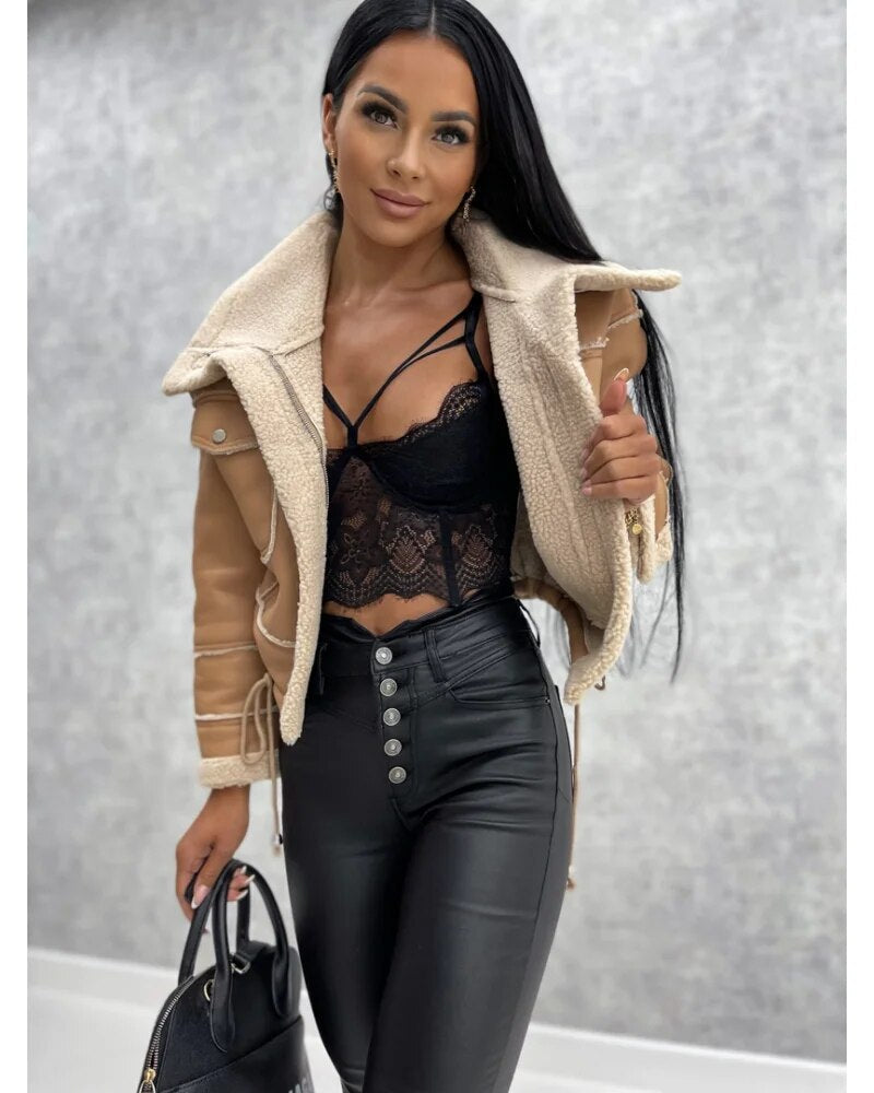 Zara - Luxuriöse Lederjacke