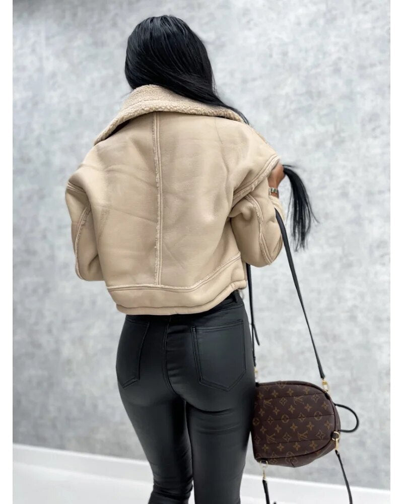 Zara - Luxuriöse Lederjacke