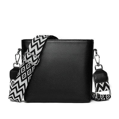 Matilda | Finnisches PU Leder Schultertasche
