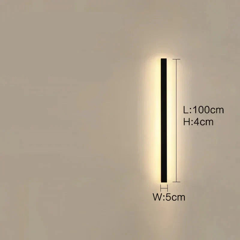 Lunor Moderne Lineare Außenwandleuchte – Metall & Acryl für Terrasse & Eingangsbereich